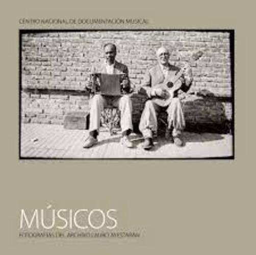 MUSICOS | AYESTARAN LAURO