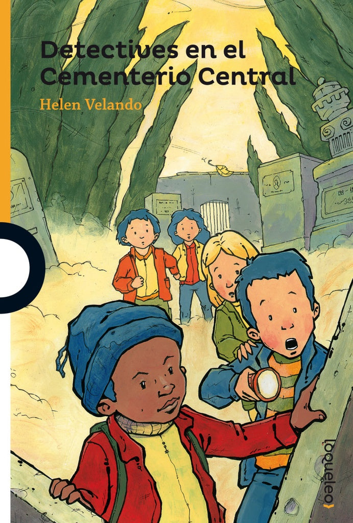 Detectives en el cementerio Central | Helen Velando