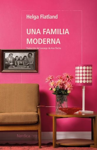 UNA FAMILIA MODERNA | HELGA FLATLAND