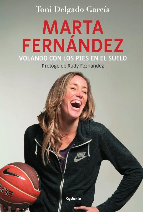 Marta Fernandez: volando con los pies en el suelo | ToniDelgado Garcia