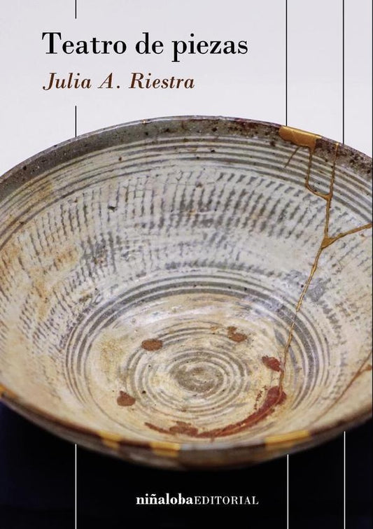 Teatro de piezas | JuliaA. Riestra