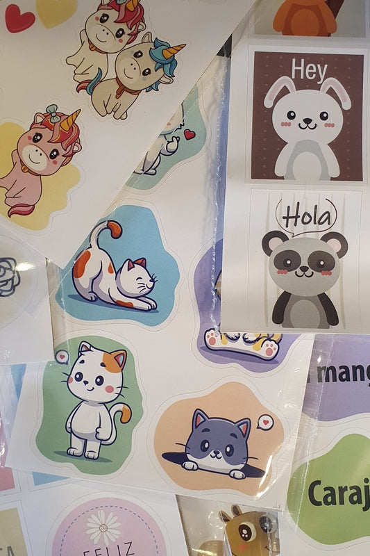 Plancha de 6 stickers by Creadora | Gina Ghelfi