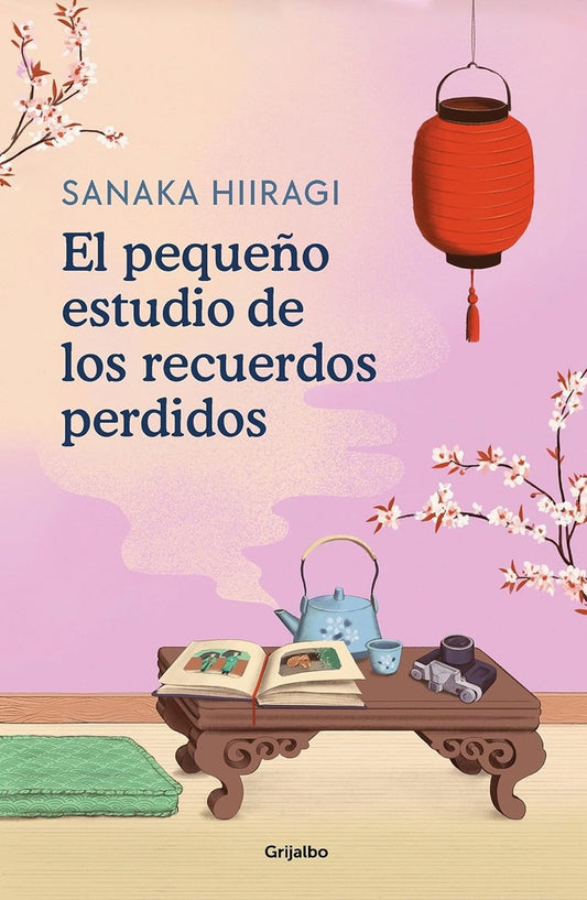 El pequeño estudio de los recuerdos perdidos | SANAKA HIIRAGI