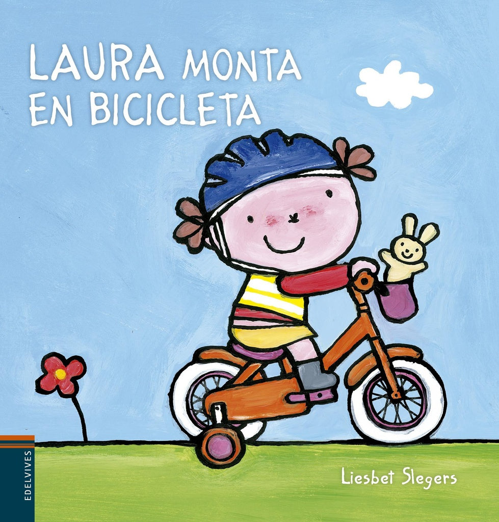 Laura monta en bicicleta | LIESBET SLEGERS